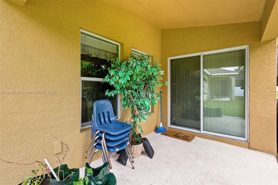 En Venta: $539,000 (4 camas, 2 baños, 0 Pies cuadrados)