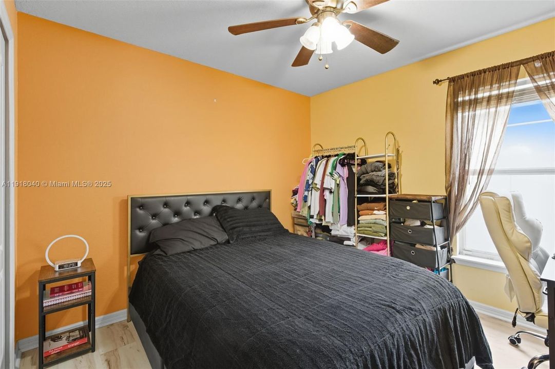 En Venta: $539,000 (4 camas, 2 baños, 0 Pies cuadrados)