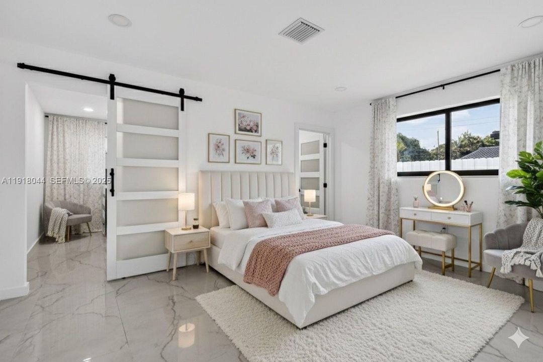 For Sale: $975,000 (3 beds, 3 baths, 1864 Square Feet)