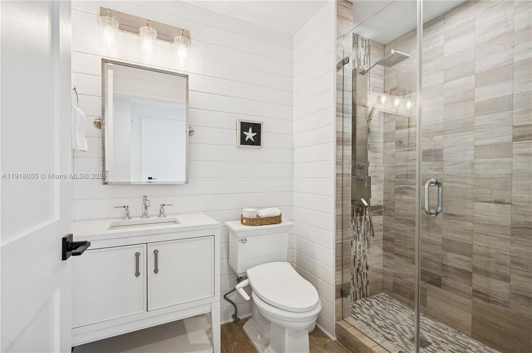 For Rent: $12,000 (2 beds, 2 baths, 1310 Square Feet)