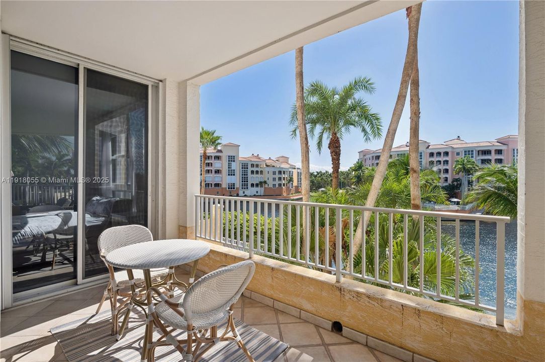 For Rent: $12,000 (2 beds, 2 baths, 1310 Square Feet)