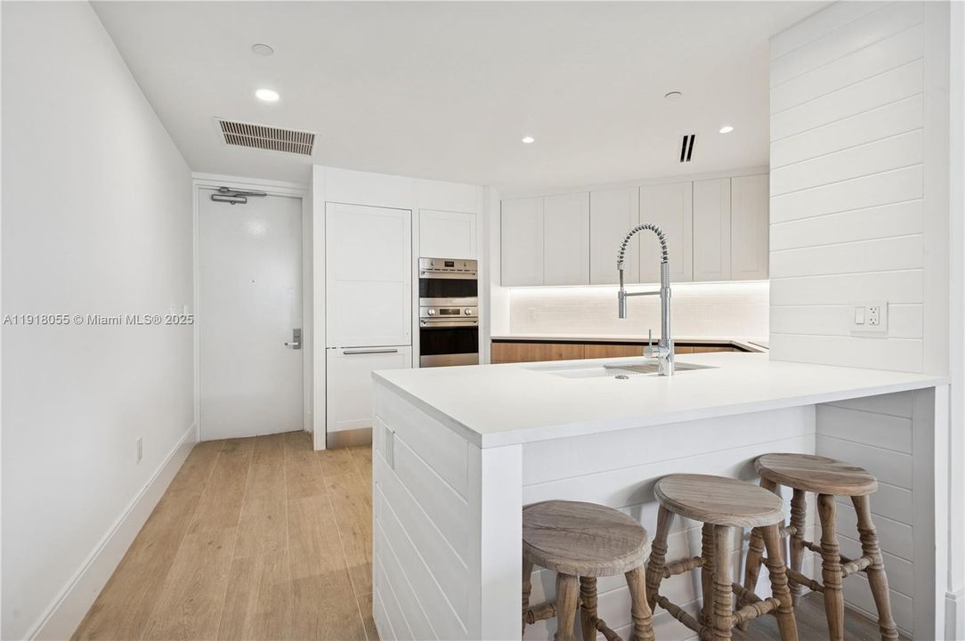 For Rent: $12,000 (2 beds, 2 baths, 1310 Square Feet)