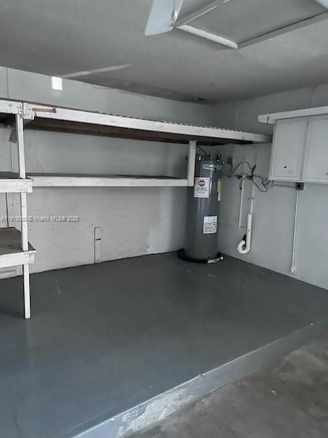 Active With Contract: $461,000 (3 beds, 2 baths, 1596 Square Feet)