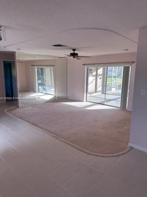 Active With Contract: $461,000 (3 beds, 2 baths, 1596 Square Feet)