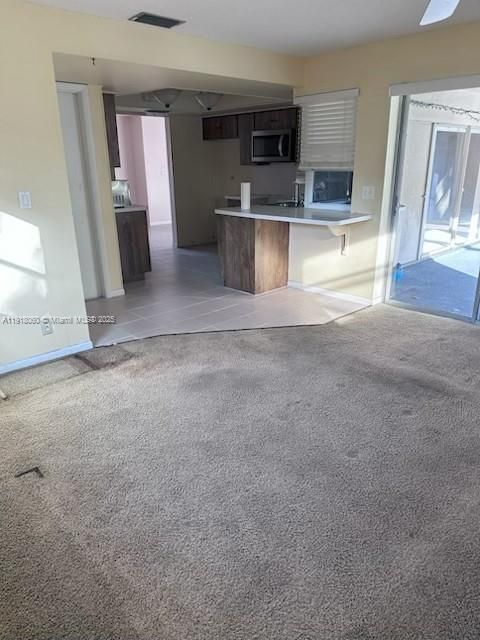 Active With Contract: $461,000 (3 beds, 2 baths, 1596 Square Feet)