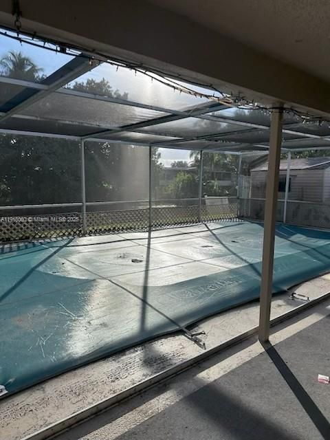 Active With Contract: $461,000 (3 beds, 2 baths, 1596 Square Feet)