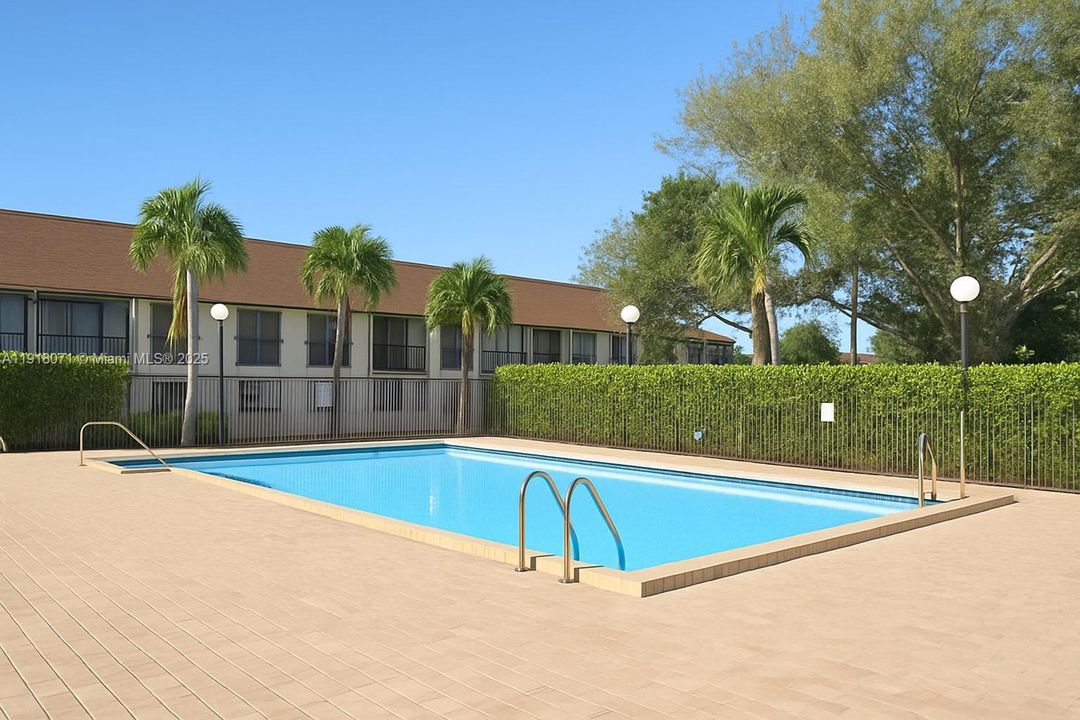 For Sale: $235,000 (2 beds, 2 baths, 898 Square Feet)