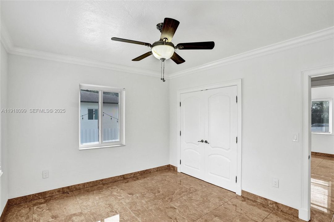 В аренду: $5,200 (3 спален, 1 ванн, 1474 Квадратных фут)