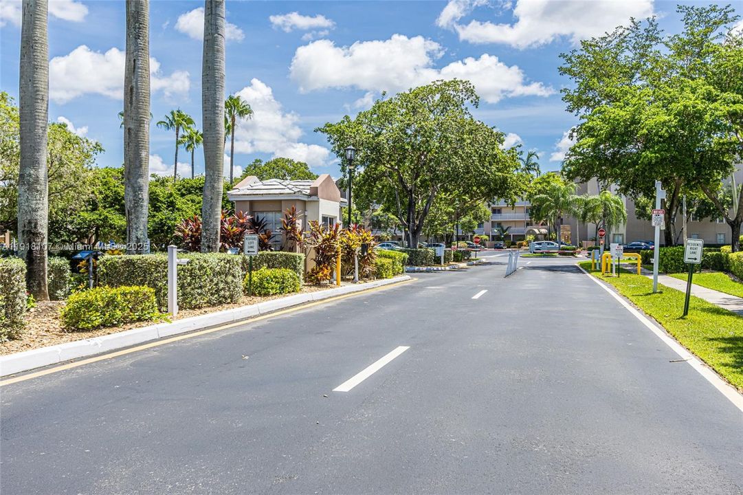 En Venta: $242,500 (2 camas, 2 baños, 1215 Pies cuadrados)