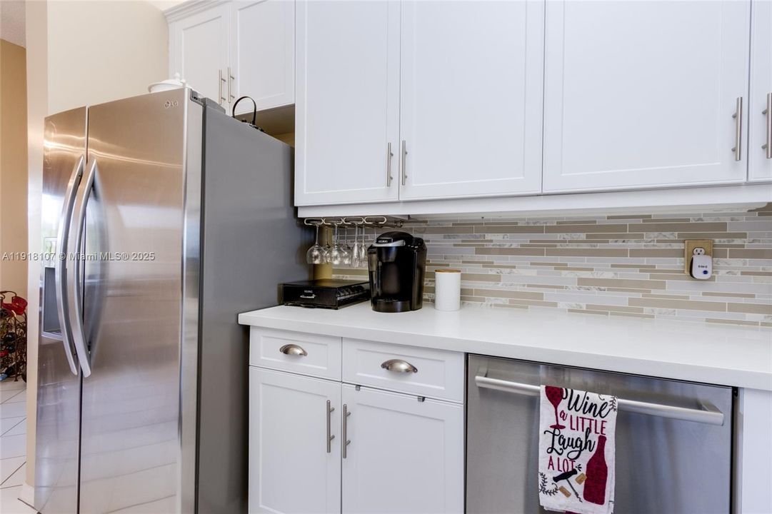 En Venta: $242,500 (2 camas, 2 baños, 1215 Pies cuadrados)