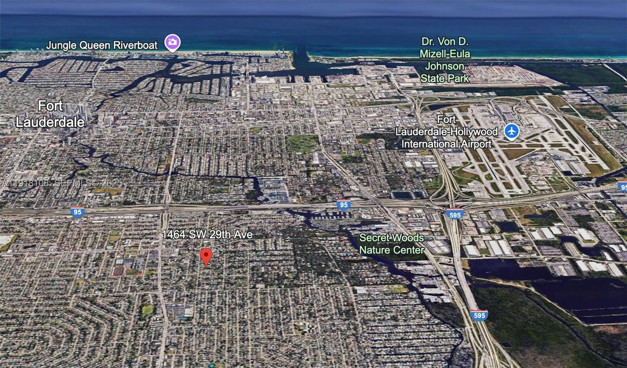 For Sale: $425,000 (2 beds, 1 baths, 754 Square Feet)