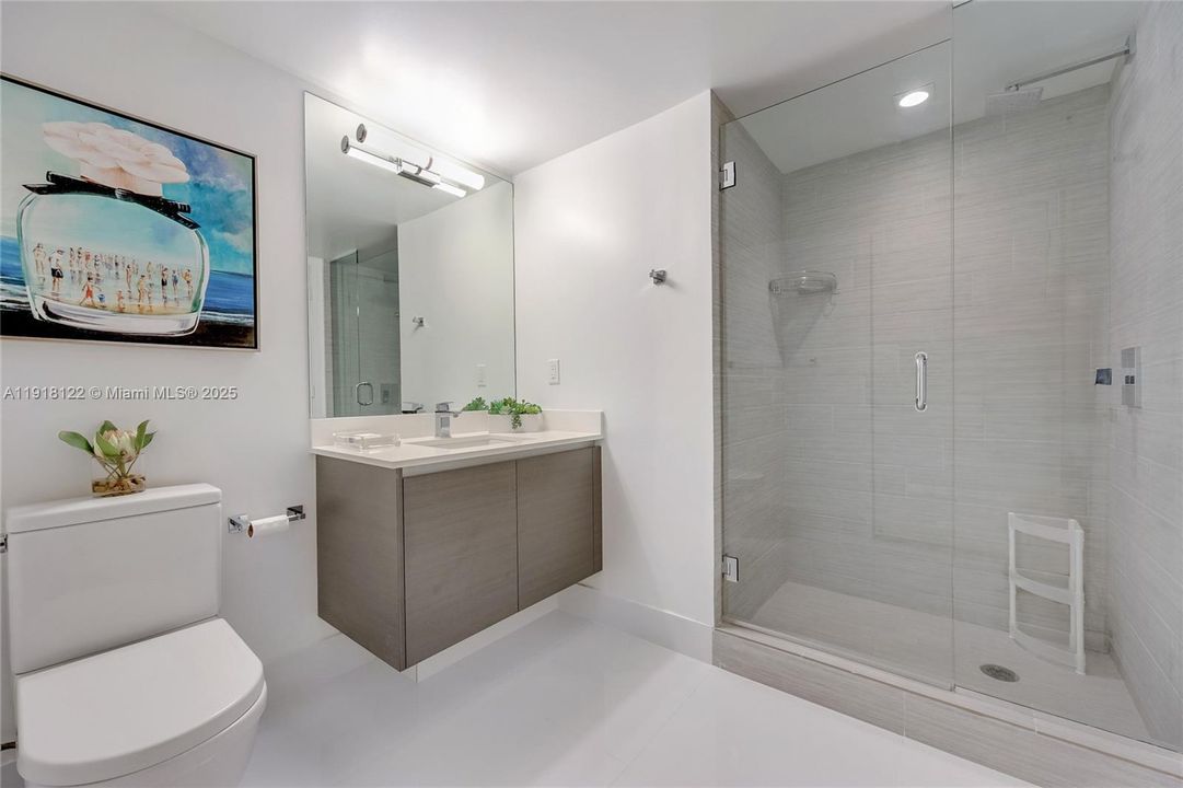 For Rent: $7,100 (2 beds, 3 baths, 1541 Square Feet)