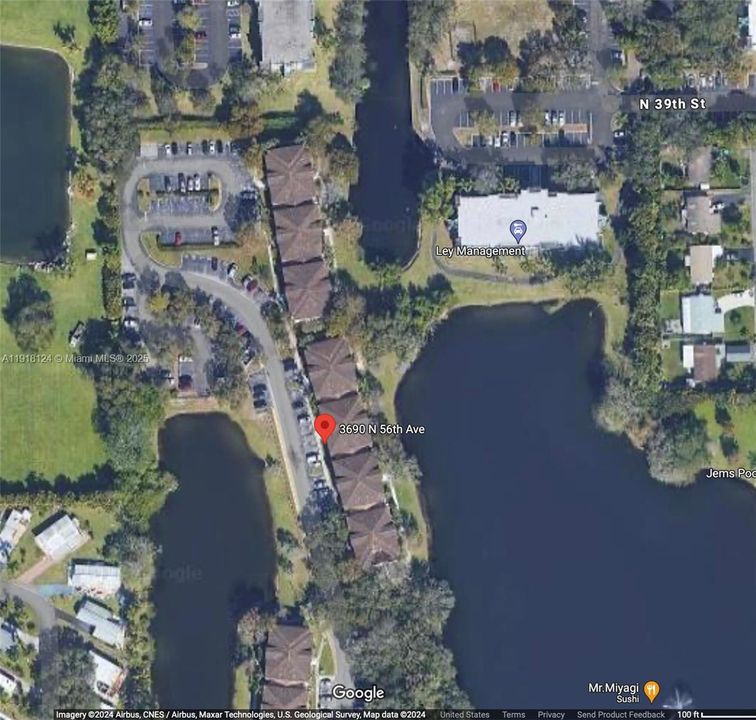 For Sale: $235,000 (2 beds, 1 baths, 749 Square Feet)