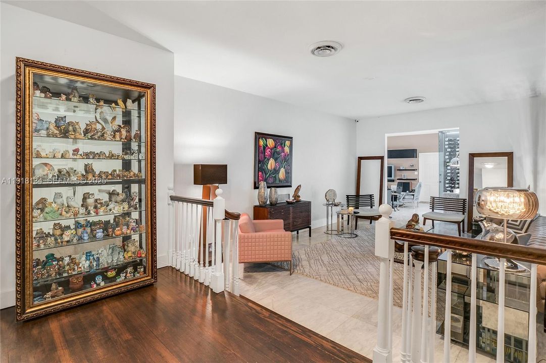 For Sale: $3,270,000 (4 beds, 3 baths, 2772 Square Feet)