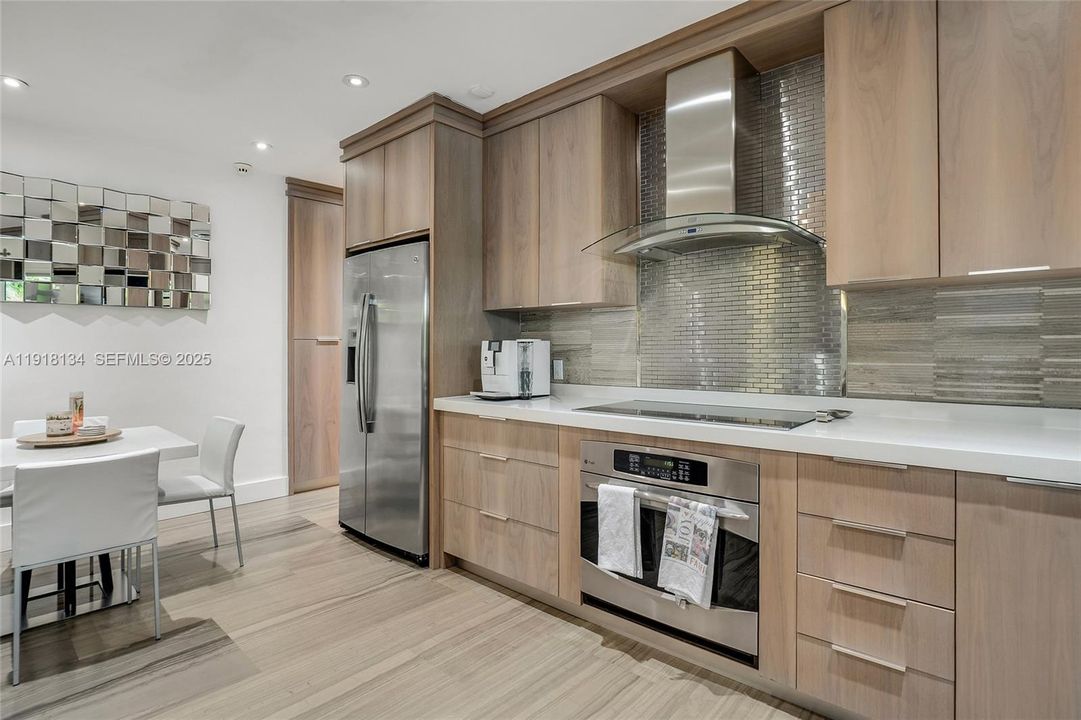 For Sale: $3,270,000 (4 beds, 3 baths, 2772 Square Feet)