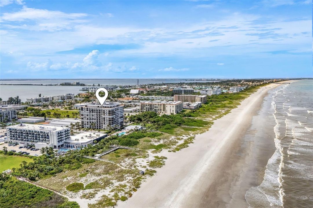 待售: $575,000 (2 贝兹, 2 浴室, 1400 平方英尺)