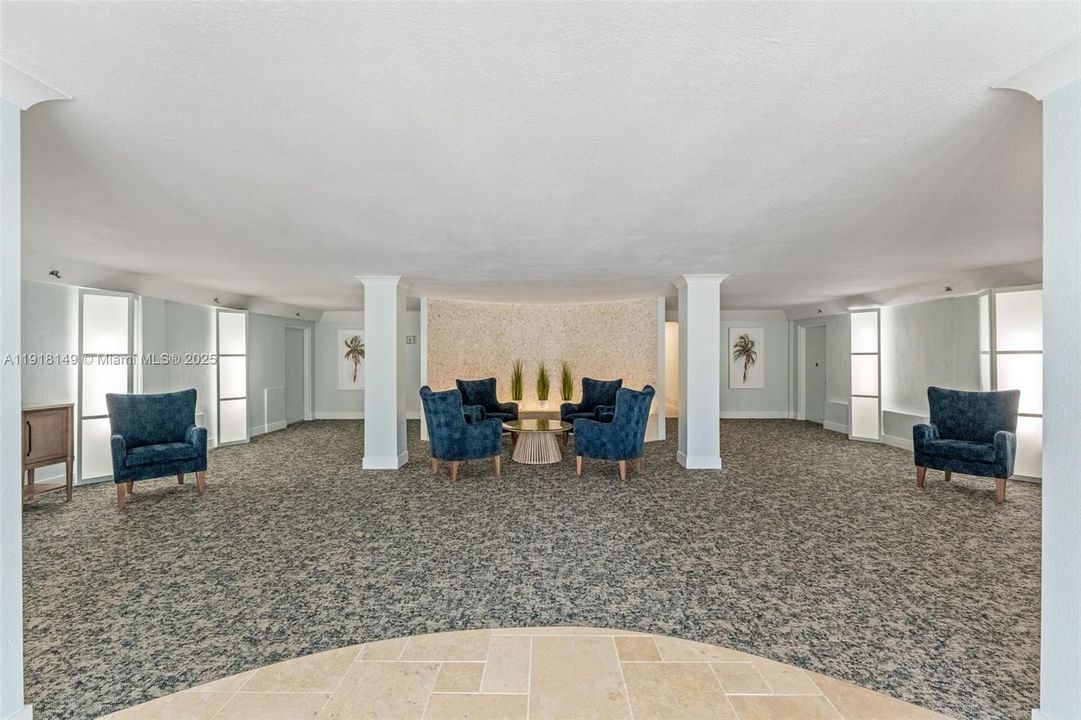 待售: $575,000 (2 贝兹, 2 浴室, 1400 平方英尺)