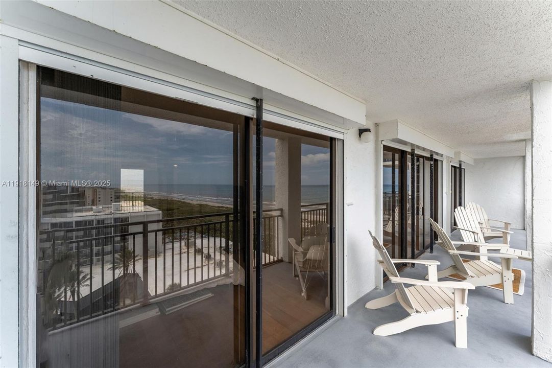 待售: $575,000 (2 贝兹, 2 浴室, 1400 平方英尺)