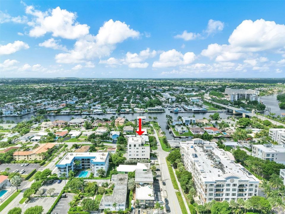 For Rent: $4,990 (2 beds, 2 baths, 1213 Square Feet)