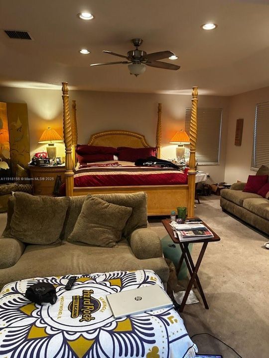 待售: $920,000 (6 贝兹, 4 浴室, 3446 平方英尺)