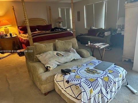 待售: $920,000 (6 贝兹, 4 浴室, 3446 平方英尺)