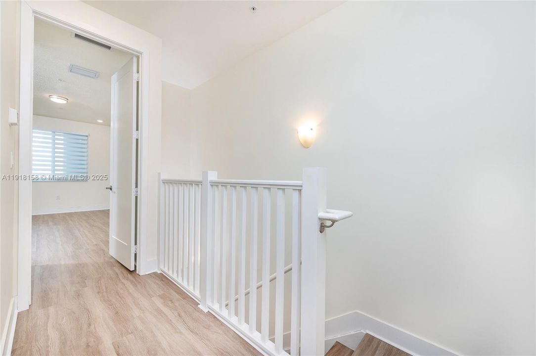 En Venta: $500,000 (3 camas, 2 baños, 1322 Pies cuadrados)