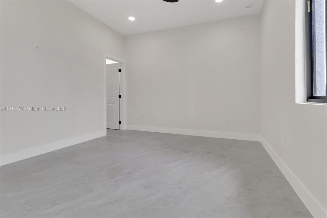 For Sale: $539,900 (0 beds, 0 baths, 2383 Square Feet)