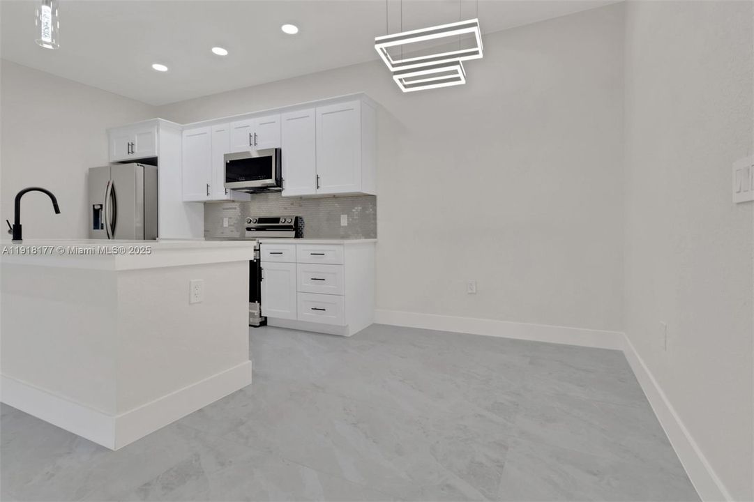 For Sale: $539,900 (0 beds, 0 baths, 2383 Square Feet)