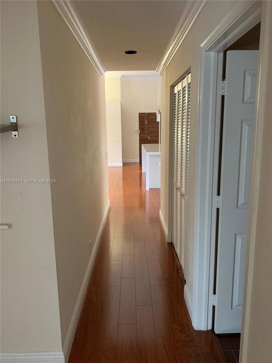 For Rent: $4,900 (4 beds, 2 baths, 2346 Square Feet)