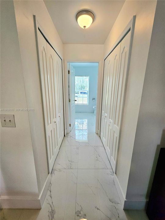 For Sale: $329,995 (3 beds, 2 baths, 1274 Square Feet)