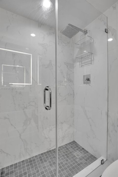 待售: $3,299,000 (3 贝兹, 2 浴室, 2244 平方英尺)