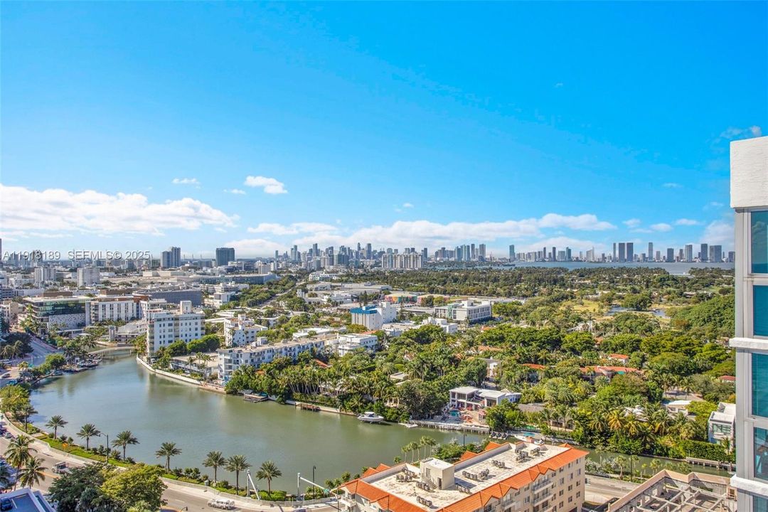 待售: $3,299,000 (3 贝兹, 2 浴室, 2244 平方英尺)