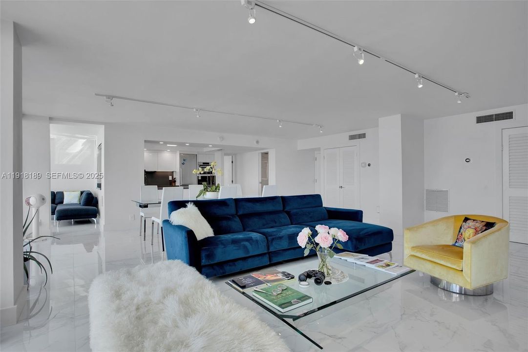 待售: $3,299,000 (3 贝兹, 2 浴室, 2244 平方英尺)