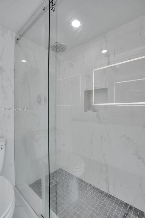 待售: $3,299,000 (3 贝兹, 2 浴室, 2244 平方英尺)