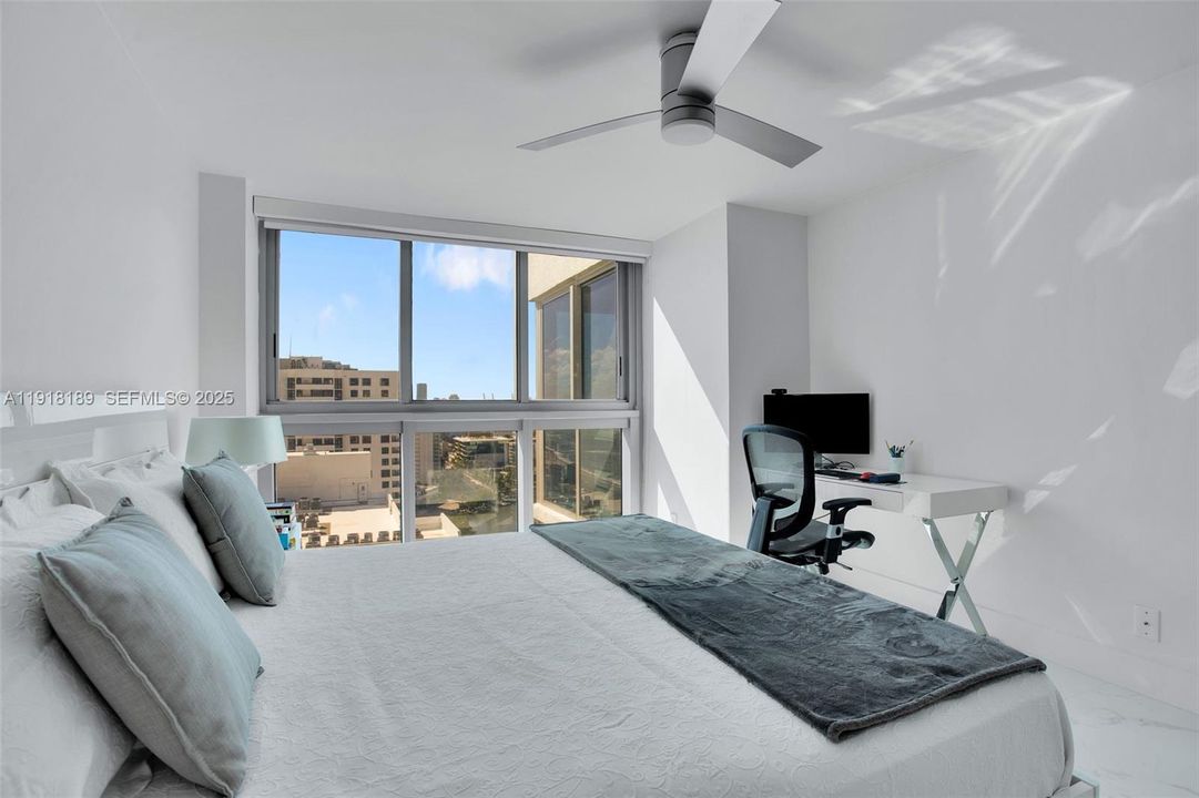 待售: $3,299,000 (3 贝兹, 2 浴室, 2244 平方英尺)