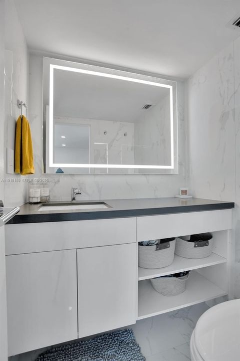 待售: $3,299,000 (3 贝兹, 2 浴室, 2244 平方英尺)