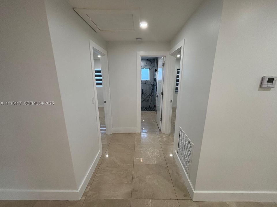 For Rent: $4,980 (4 beds, 3 baths, 1194 Square Feet)