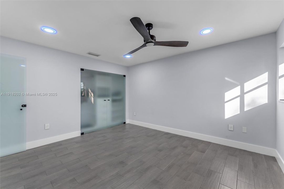 待售: $799,900 (3 贝兹, 2 浴室, 2275 平方英尺)