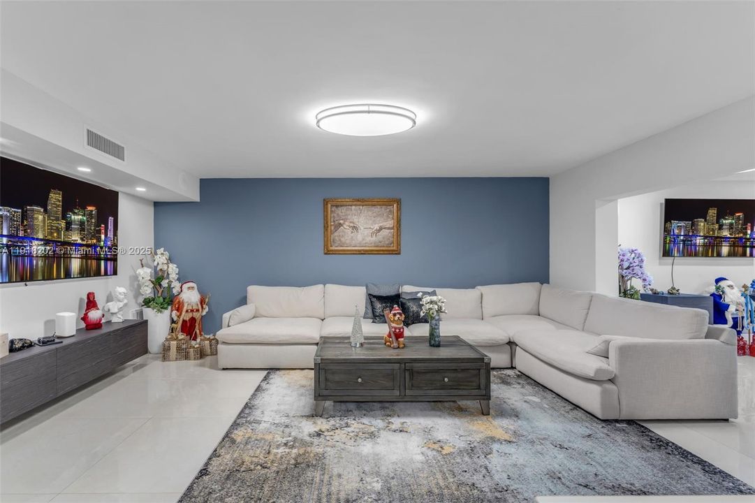 待售: $799,900 (3 贝兹, 2 浴室, 2275 平方英尺)