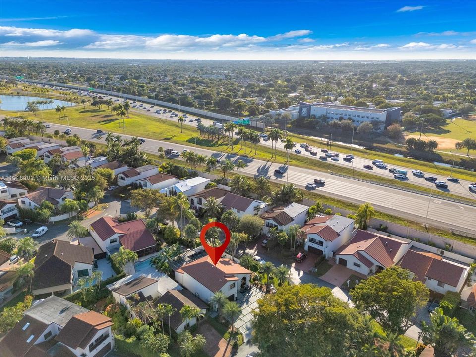 待售: $799,900 (3 贝兹, 2 浴室, 2275 平方英尺)