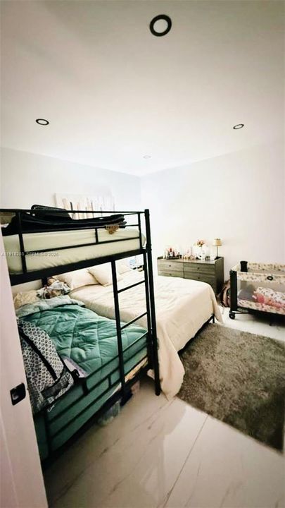 En Renta: $1,450 (1 camas, 1 baños, 2236 Pies cuadrados)