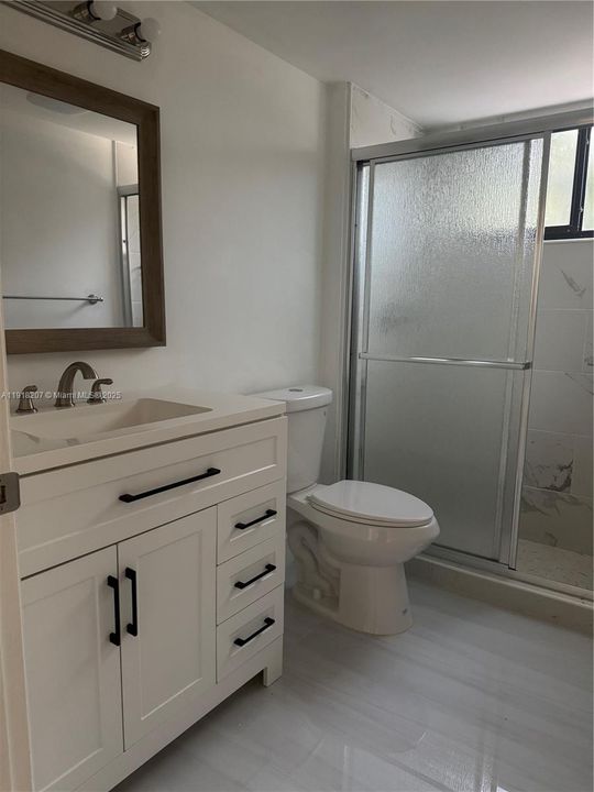 For Sale: $305,000 (2 beds, 2 baths, 1405 Square Feet)