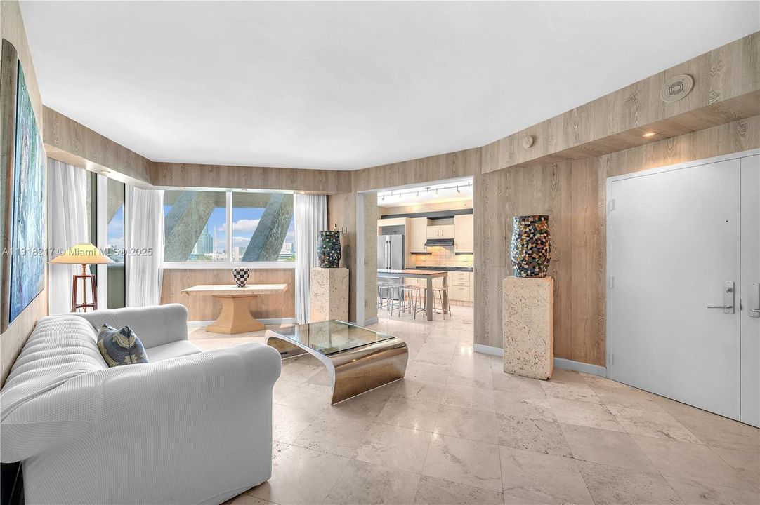 For Sale: $1,385,000 (1 beds, 2 baths, 1160 Square Feet)