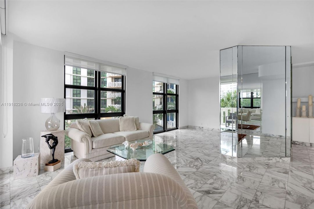 For Rent: $5,900 (2 beds, 2 baths, 1782 Square Feet)