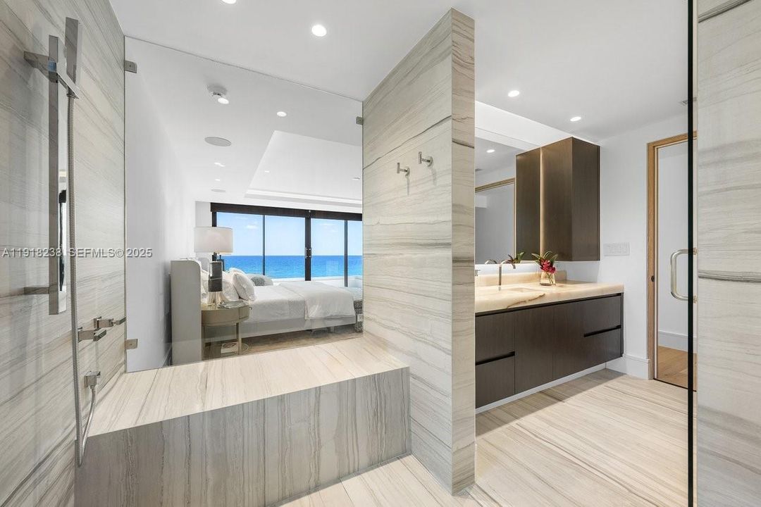 En Venta: $59,950,000 (7 camas, 8 baños, 10101 Pies cuadrados)