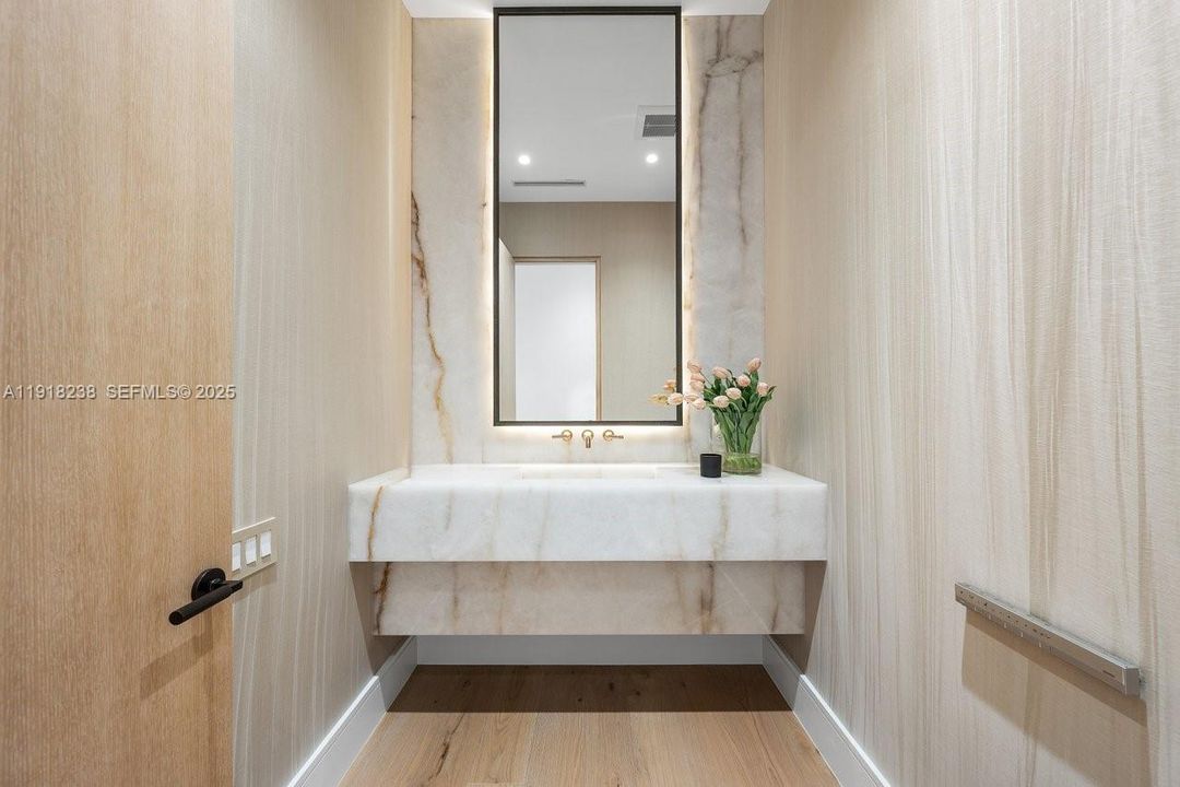 En Venta: $59,950,000 (7 camas, 8 baños, 10101 Pies cuadrados)