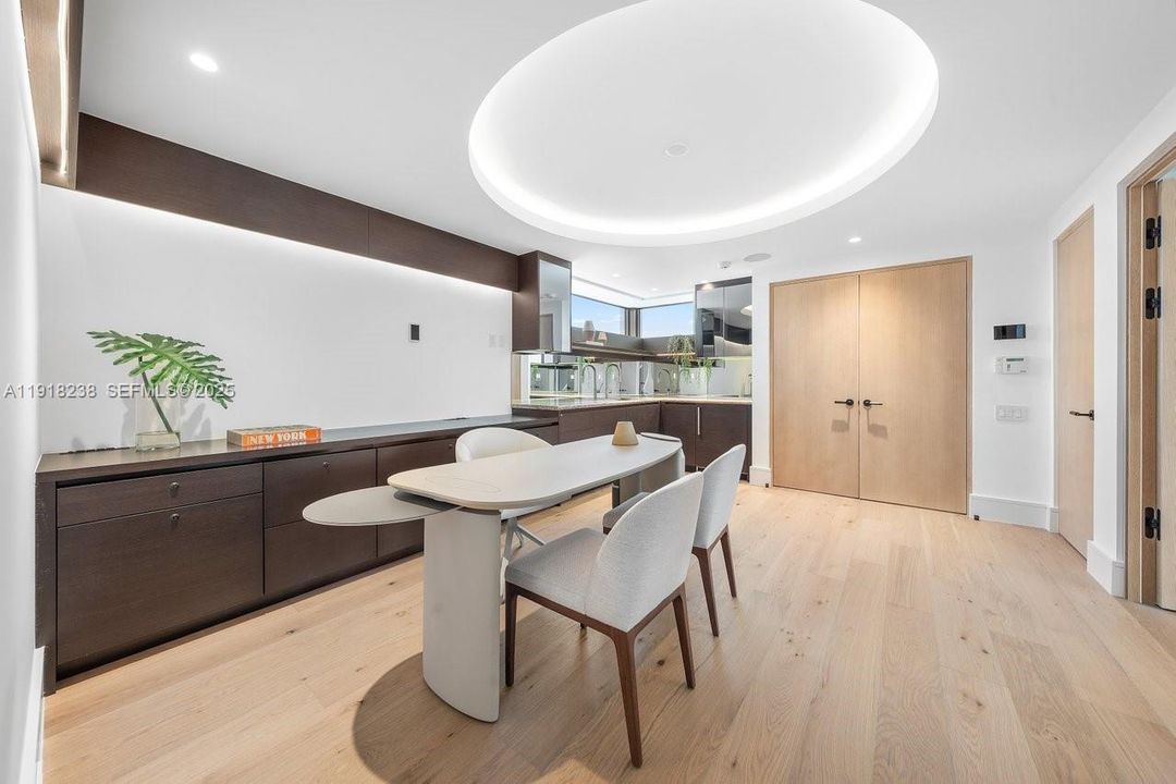 En Venta: $59,950,000 (7 camas, 8 baños, 10101 Pies cuadrados)