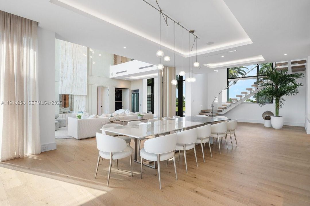 En Venta: $59,950,000 (7 camas, 8 baños, 10101 Pies cuadrados)