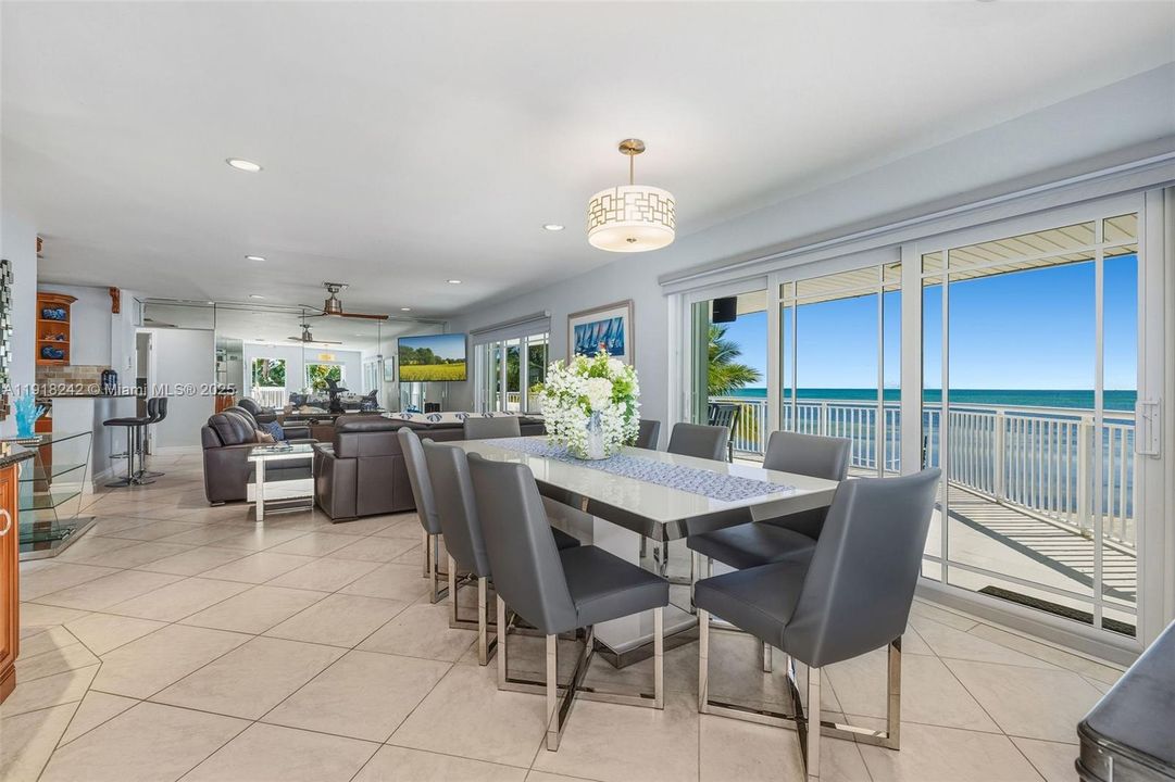 For Sale: $4,299,999 (4 beds, 4 baths, 1532 Square Feet)