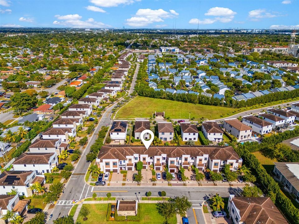 待售: $528,000 (3 贝兹, 2 浴室, 1378 平方英尺)